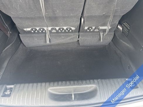 Used 2025 Chrysler Pacifica Select image 27