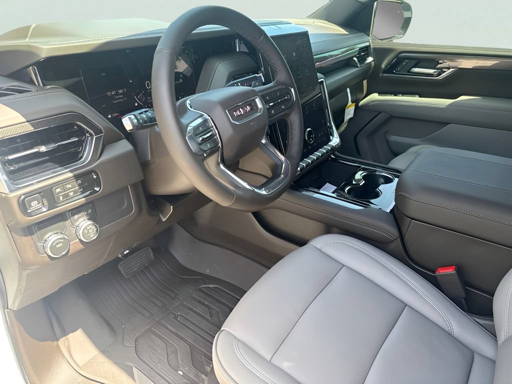 New 2026 GMC Yukon XL Elevation w/ LPO, Floor Liner Package RWD image 8