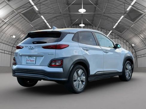 Used 2021 Hyundai Kona Limited image 7