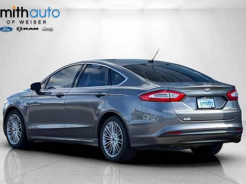 Used 2013 Ford Fusion SE FWD image 7