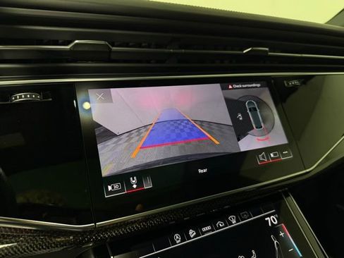 Used 2022 Audi SQ8 Prestige image 19