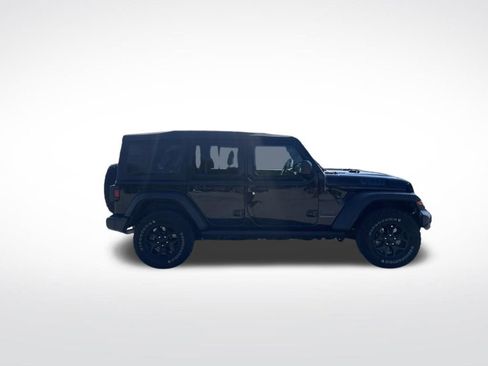 Used 2023 Jeep Wrangler Unlimited w/ Cold Weather Group AWD/4WD image 5