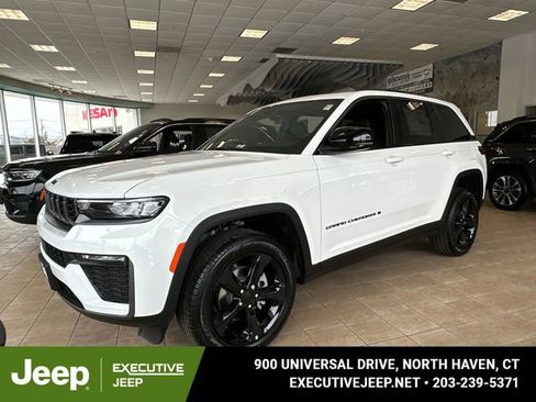 New 2026 Jeep Grand Cherokee Limited w/ Limited Altitude Package image 5