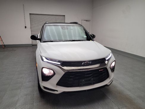 Used 2021 Chevrolet TrailBlazer RS FWD image 14