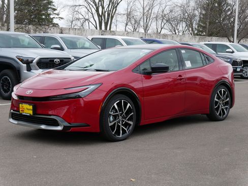 New 2026 Toyota Prius Plug-In Hybrid image 2
