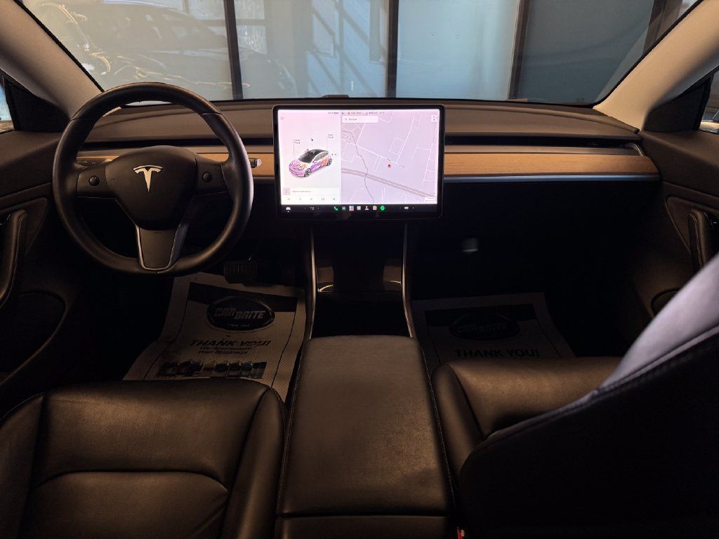 Used 2019 Tesla Model 3 Long Range RWD image 9