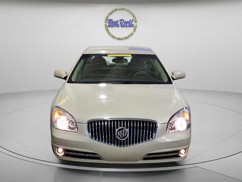 Used 2011 Buick Lucerne CX image 9