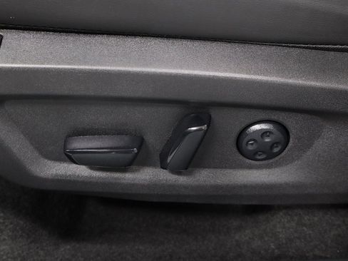 Certified 2025 Nissan Murano Platinum w/ Cargo Package image 26