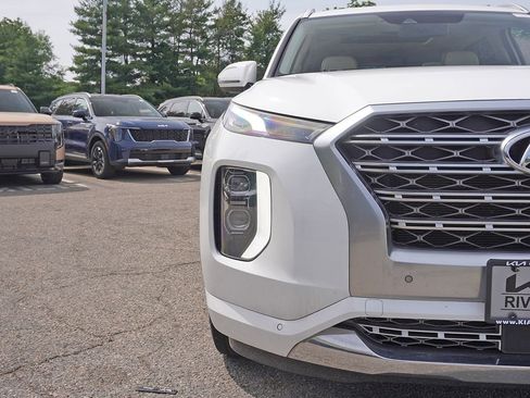 Used 2020 Hyundai Palisade Limited AWD/4WD image 19