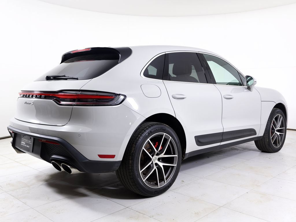 Certified 2023 Porsche Macan S w/ Premium Package AWD/4WD image 32