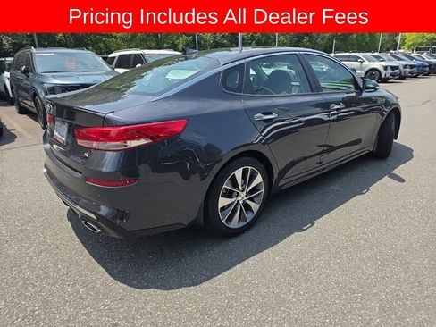 Used 2019 Kia Optima S FWD image 9