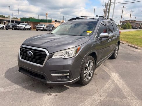 Used 2020 Subaru Ascent Touring w/ Popular Package #3 AWD/4WD image 3