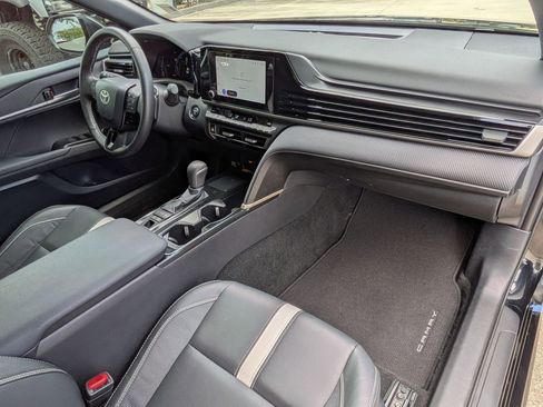 Used 2026 Toyota Camry SE image 25