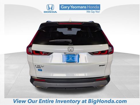 Used 2024 Honda CR-V Sport image 8