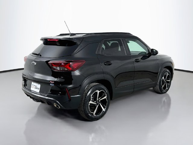 Used 2023 Chevrolet TrailBlazer RS w/ Sun and Liftgate Package AWD/4WD image 14