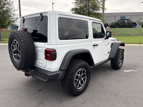 Used 2026 Jeep Wrangler Rubicon w/ Safety Group AWD/4WD image 9