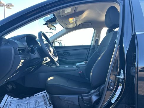 Used 2024 Nissan Sentra S image 10