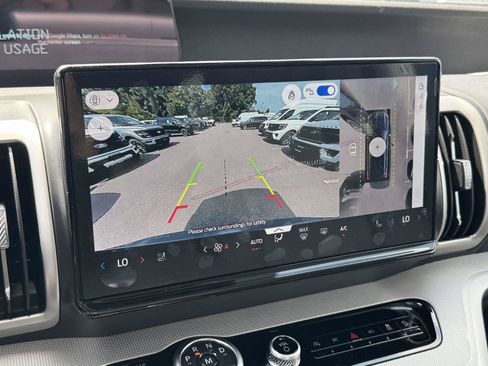 New 2026 Ford Expedition Active AWD/4WD image 26