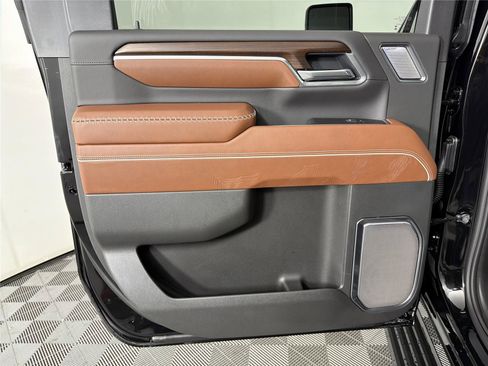 New 2026 GMC Sierra 2500 Denali Ultimate AWD/4WD image 18