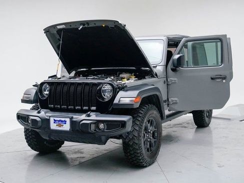 Used 2023 Jeep Wrangler Willys image 18