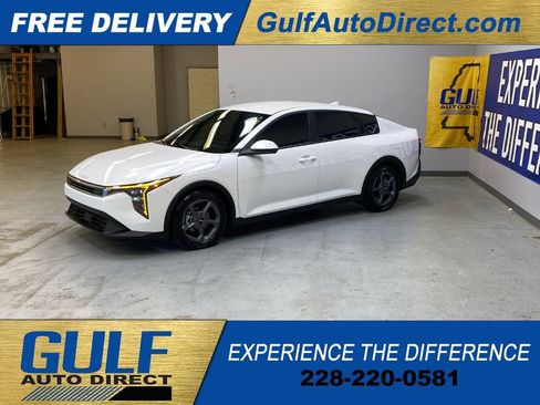 Used 2025 Kia K4 FWD image 5