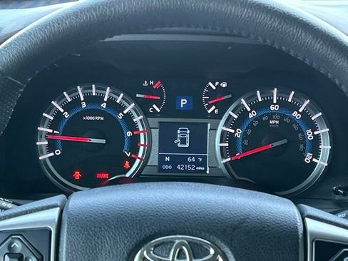 Used 2019 Toyota 4Runner SR5 Premium AWD/4WD image 56