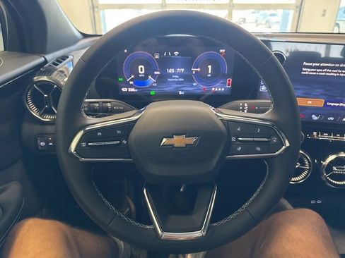 New 2025 Chevrolet Blazer EV LT image 39