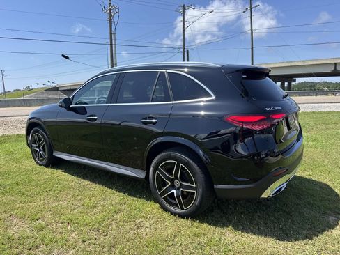 Used 2026 Mercedes-Benz GLC 300 image 7