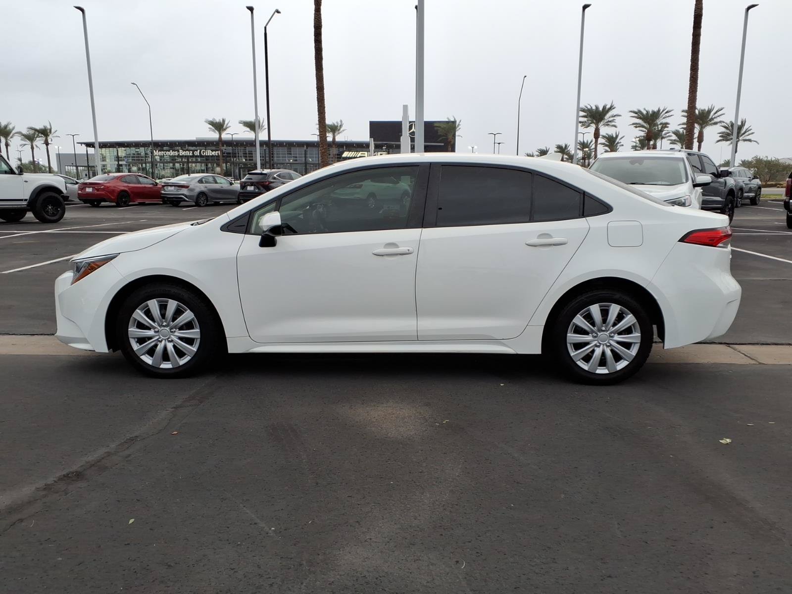 Used 2024 Toyota Corolla LE FWD image 7