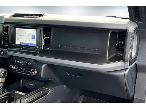 Used 2023 Ford Bronco 2-Door image 25