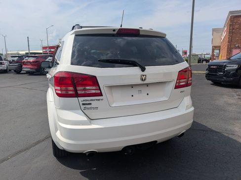 Used 2009 Dodge Journey SXT w/ Convenience Group I AWD/4WD image 5