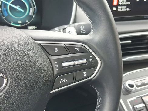 Used 2023 Hyundai Santa Fe SEL Premium image 19