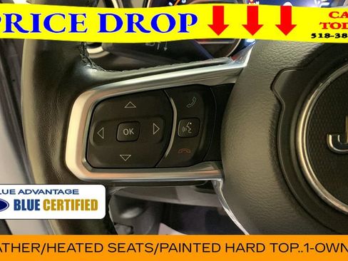 Used 2021 Jeep Wrangler Unlimited Sahara AWD/4WD image 30