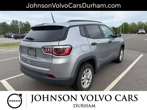 Used 2018 Jeep Compass Sport image 9
