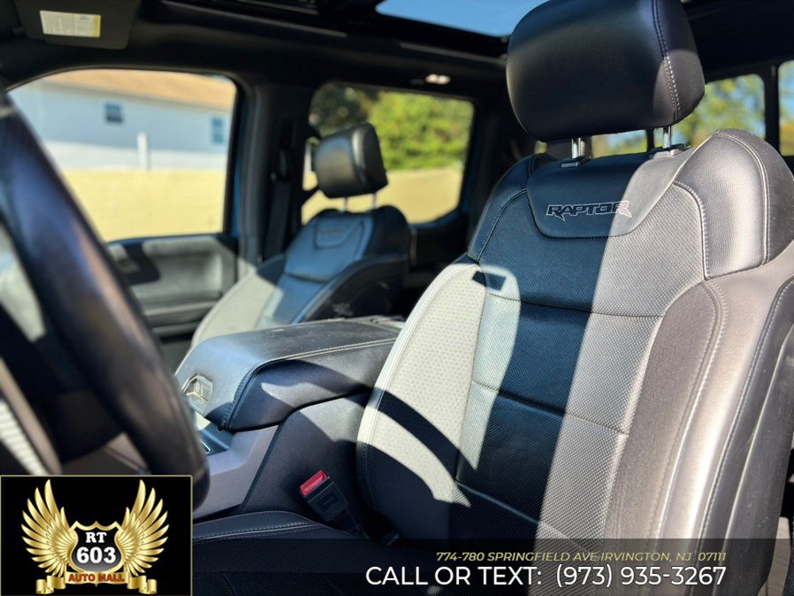 Used 2019 Ford F150 Raptor w/ Equipment Group 802A Luxury AWD/4WD image 17