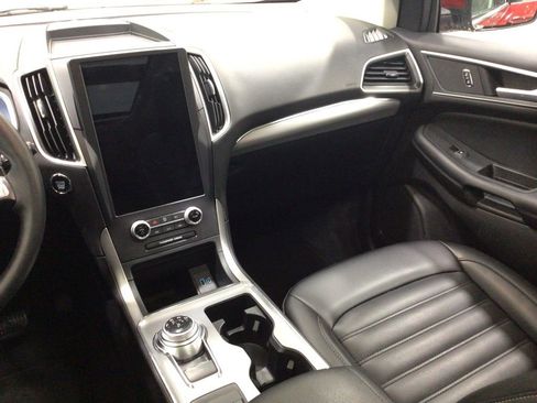 Used 2021 Ford Edge SEL w/ Convenience Package image 37