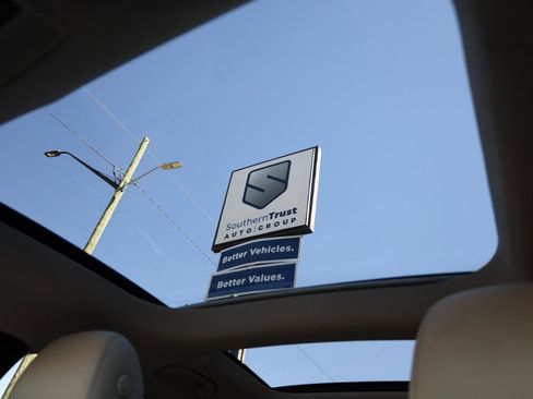 Used 2019 Mercedes-Benz GLA 250 image 11