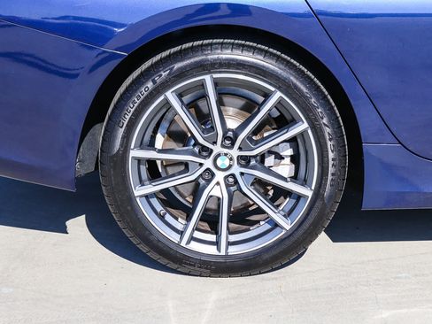 Used 2020 BMW 330i xDrive Sedan w/ Convenience Package AWD/4WD image 10