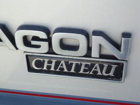 Used 1994 Ford E-350 and Econoline 350 Chateau RWD image 10