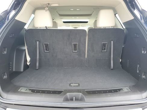 Used 2022 Buick Enclave Essence w/ Experience Buick Package AWD/4WD image 8