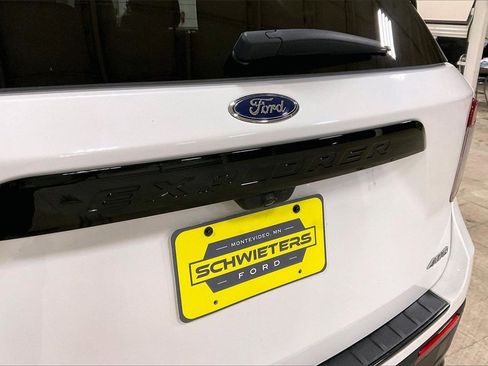 Certified 2023 Ford Explorer ST-Line image 8