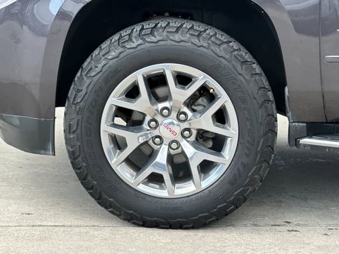 Used 2018 GMC Yukon XL SLT RWD image 27