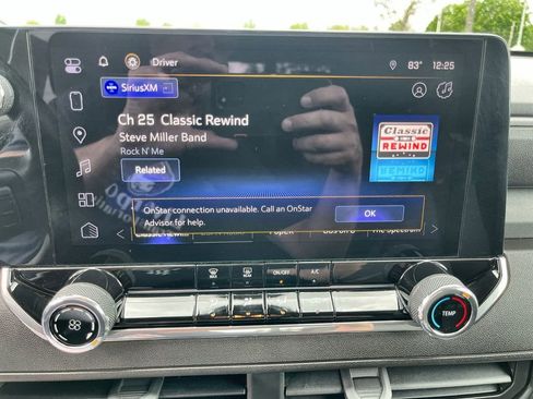 Used 2024 Chevrolet Colorado Trail Boss w/ Technology Package AWD/4WD image 13