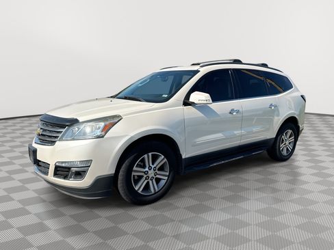 Used 2015 Chevrolet Traverse LT FWD image 1