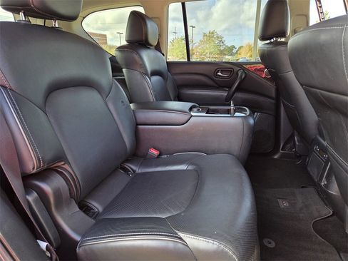 Used 2024 INFINITI QX80 Luxe image 26