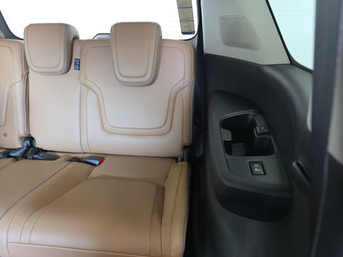 New 2026 INFINITI QX80 Luxe w/ Cargo Package image 28