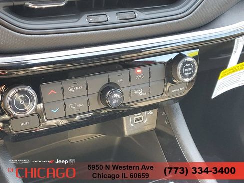 New 2026 Jeep Compass Latitude AWD/4WD image 30