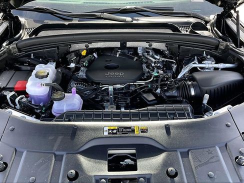 New 2026 Jeep Grand Cherokee Limited image 30