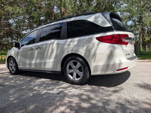 Used 2018 Honda Odyssey EX-L image 5