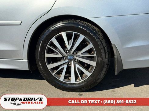 Used 2018 Subaru Legacy 2.5i Premium AWD/4WD image 9